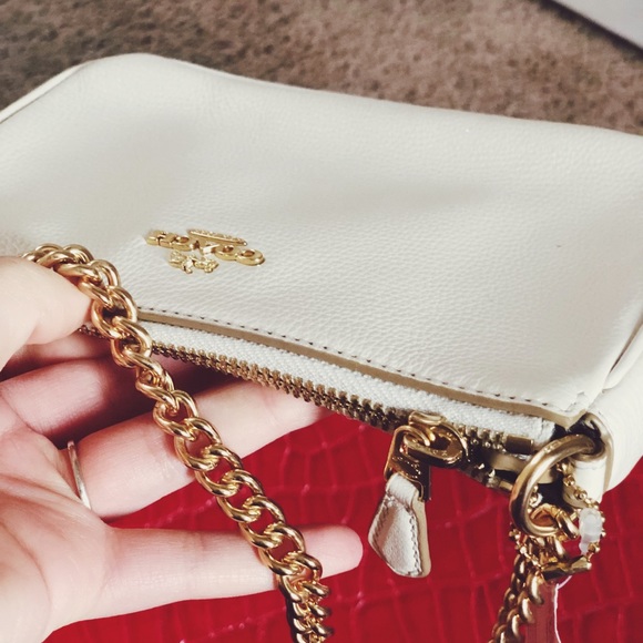 SOLD - Picture 4 of 8